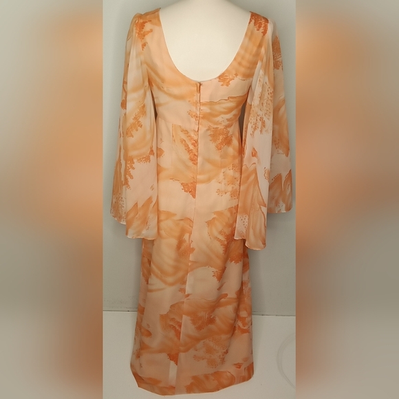 Elsie Krassas Waikiki Vintage dress - Picture 2 of 7